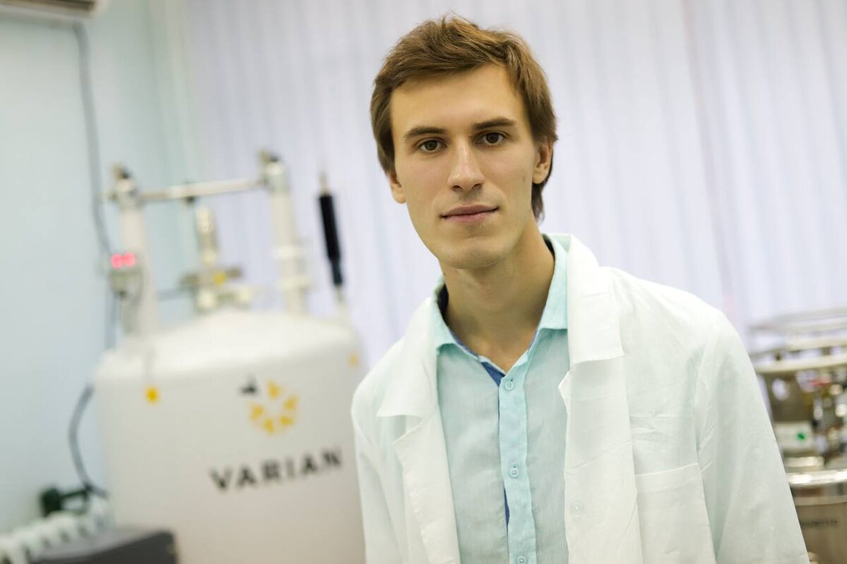 Марк Иванов