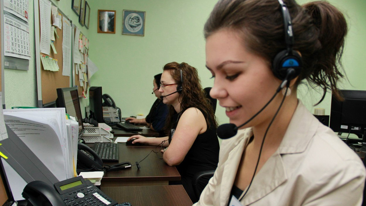 Уведомляете оператора, что временно не пользуетесь SIM-картой