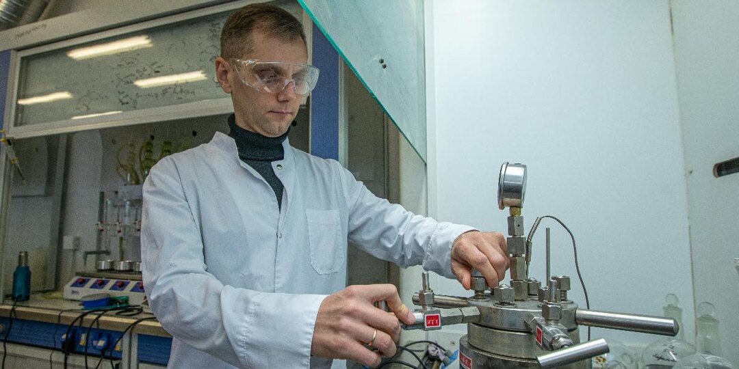 Ученые описали плюсы и минусы разных методов получения ценных соединений из микроводорослей