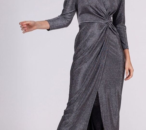 Платья для корпоратива 2025-2026: Как произвести фурор, не нарушая дресс-код