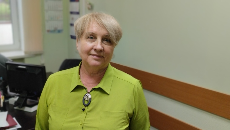    Региональный координатор работ по повышению финансовой грамотности населения учебного центра минфина Ставропольского края Надежда Герасименко Фото: Андрей Шворнев / / ИА «Победа26»