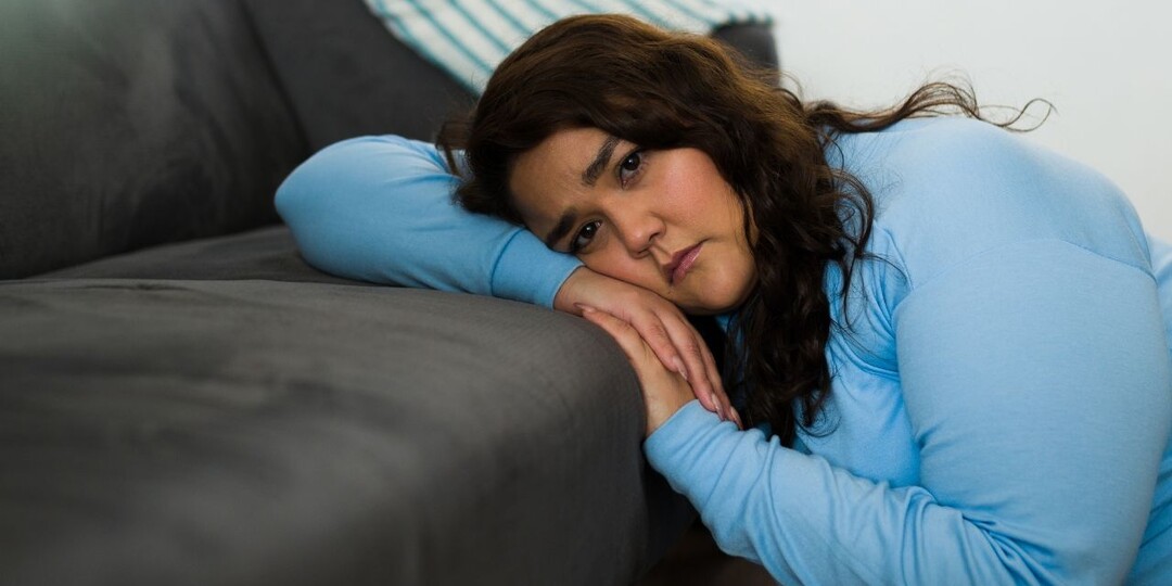 – Собирай вещи и проваливай. Я посмотрю, как ты будешь жить под забором. Часть 6