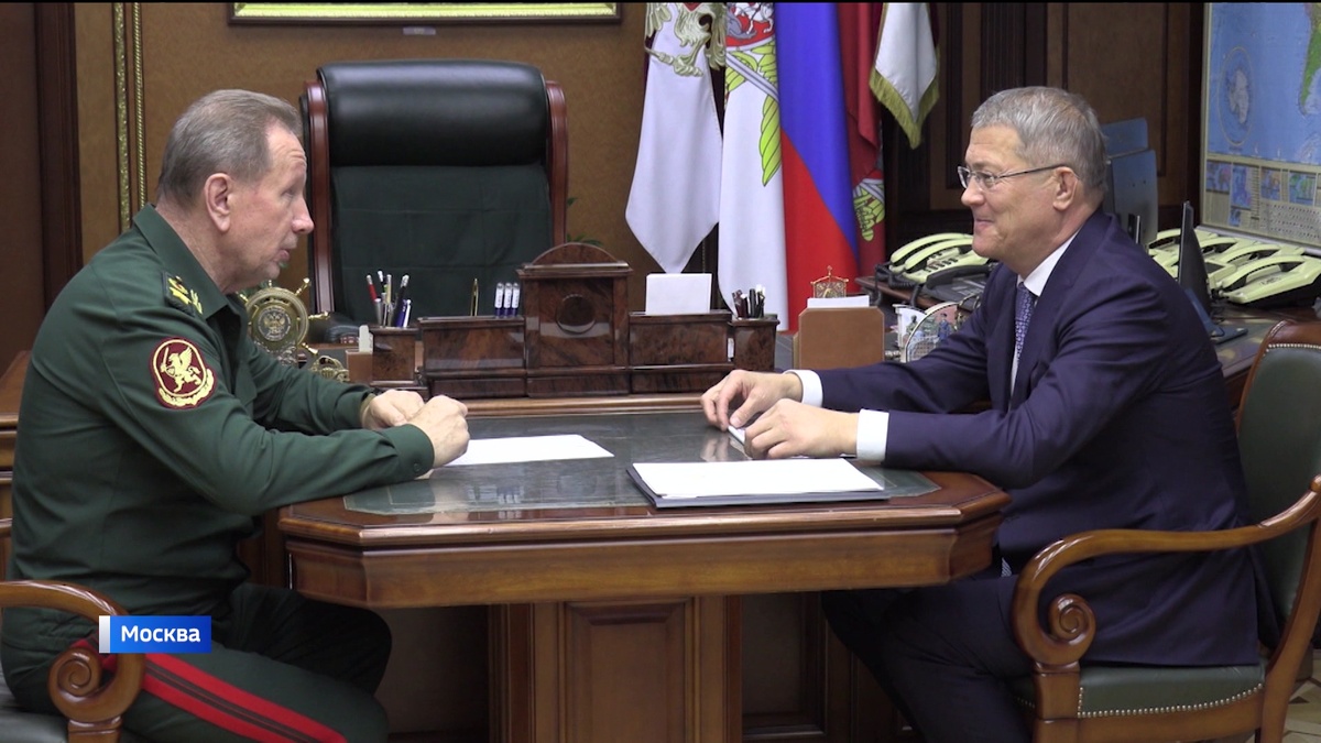    Радий Хабиров в директор Росгвардии обсудили вопросы обеспечения безопасности в Башкортостане