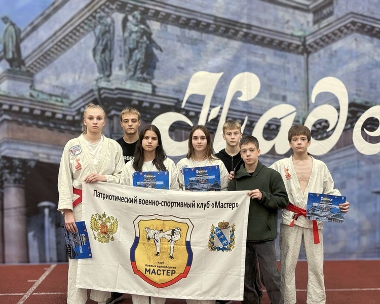     Курские рукопашники завоевали 7 медалей на турнире «Надежды России»