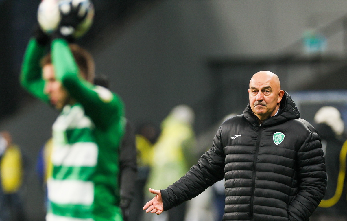    Главный тренер "Ахмата" Станислав Черчесов  Сергей Савостьянов/ТАСС