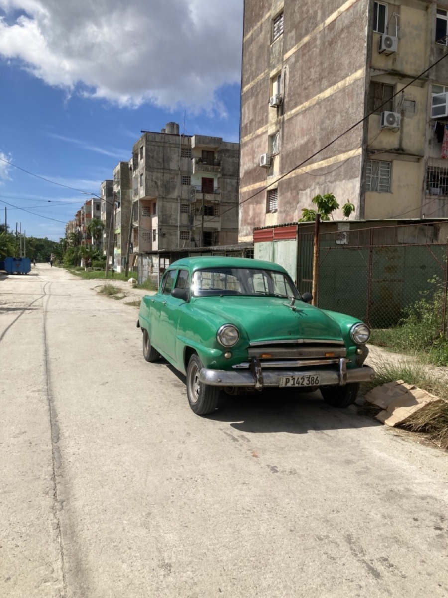 Пришли в незнакомый район