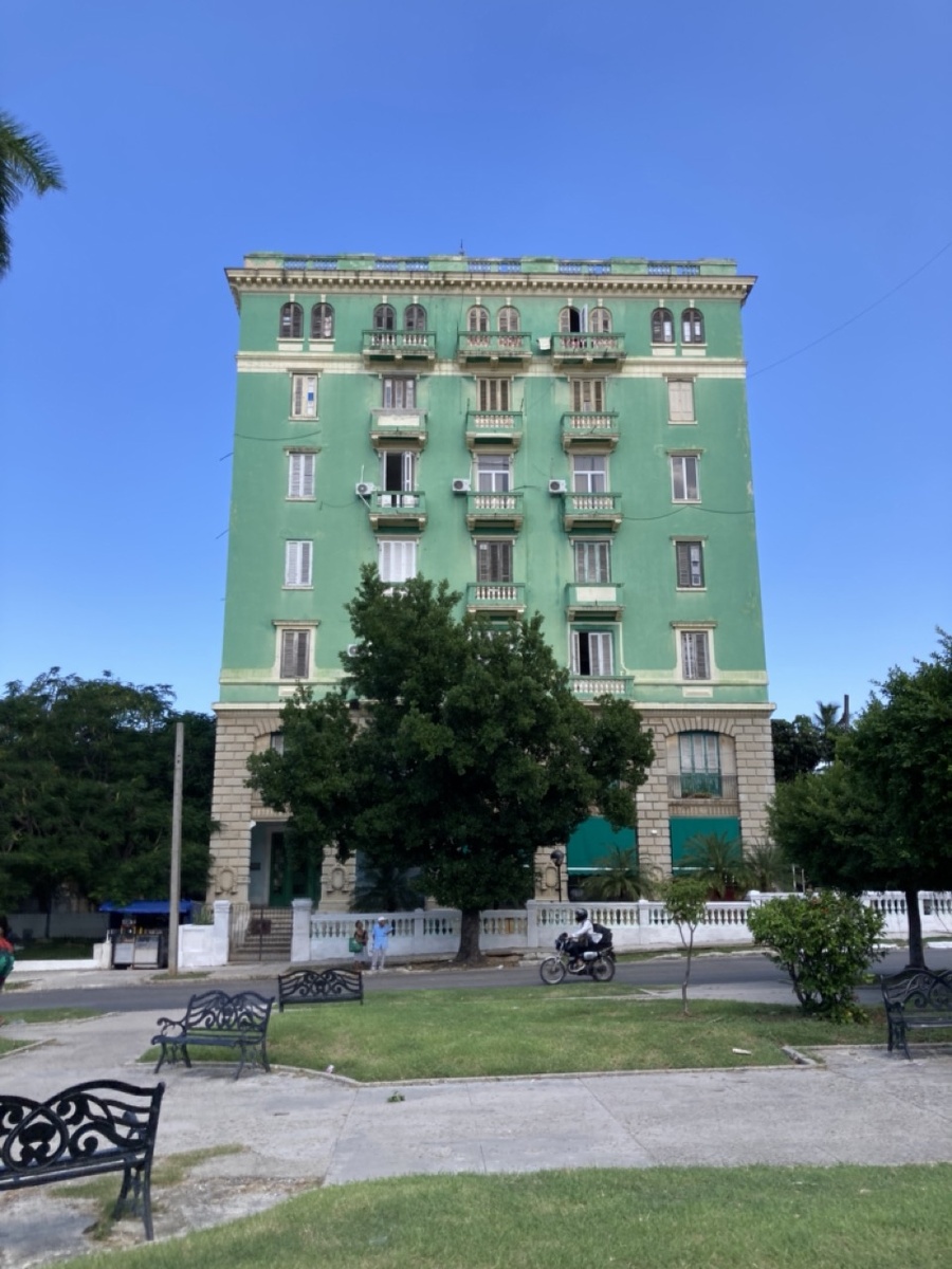 А это уже центр