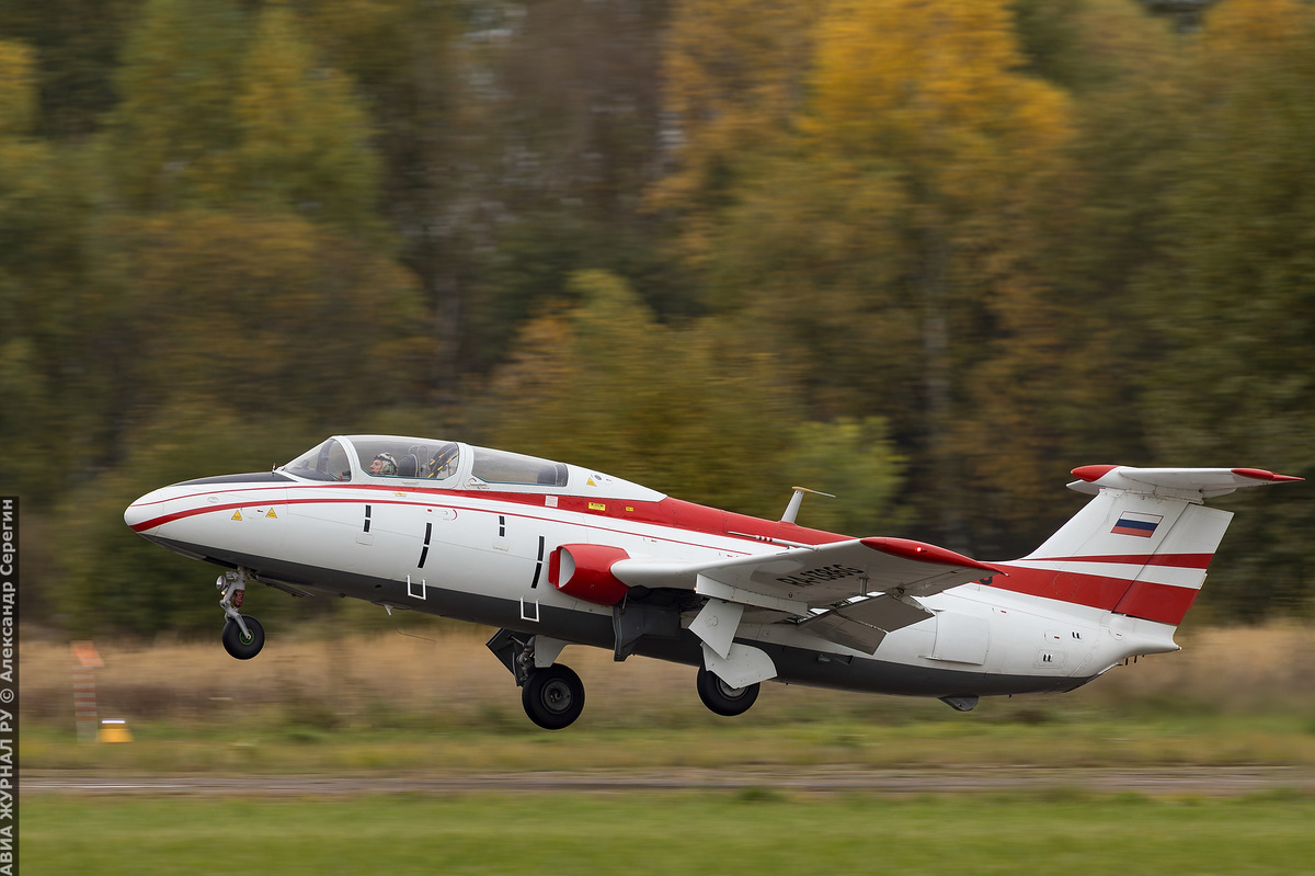 Л-29 "Дельфин", Аэродром Орешково, Калужская область / АВИА ЖУРНАЛ РУ / Фото: Александр Серёгин