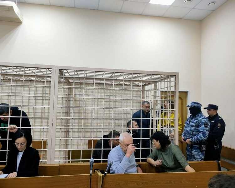     В Курске суд выясняет детали дела о хищении при строительстве фортификаций