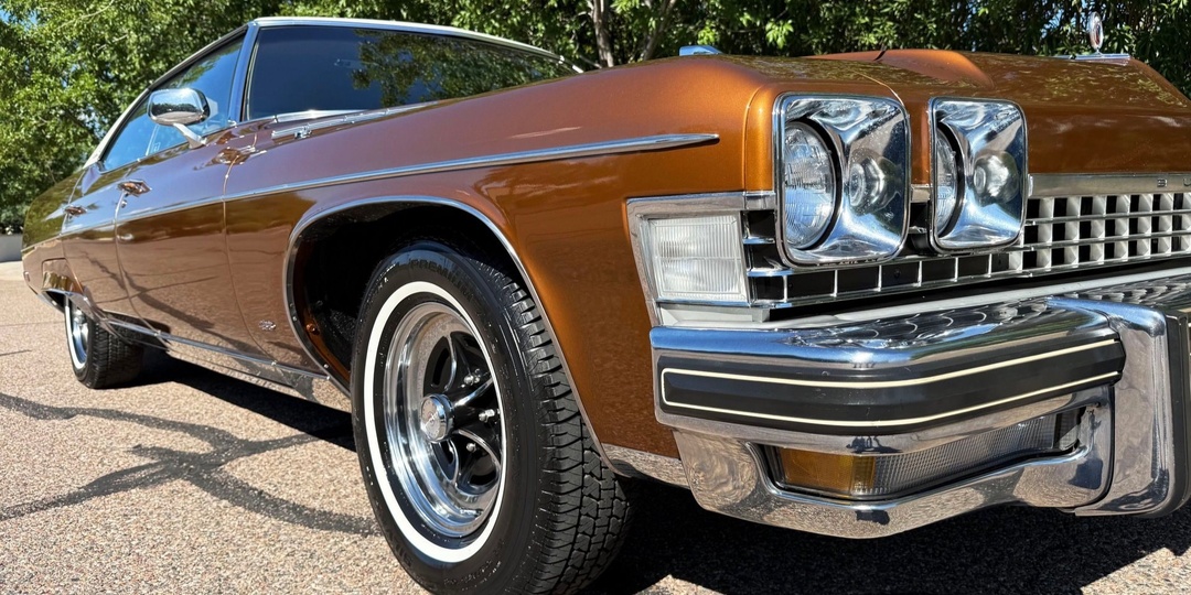 Buick Electra 1974: автомобиль, созданный не для езды, а для медитации на скорости 120