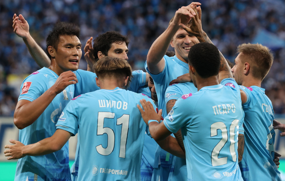    Игроки "Зенита"  Александр Демьянчук/ТАСС