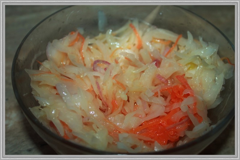 Это не просто гарнир под картошку, а натуральный пробиотик. Он поможет даже тем, кто пьёт кефир и не понимает, почему пузо всё равно вздувается.
