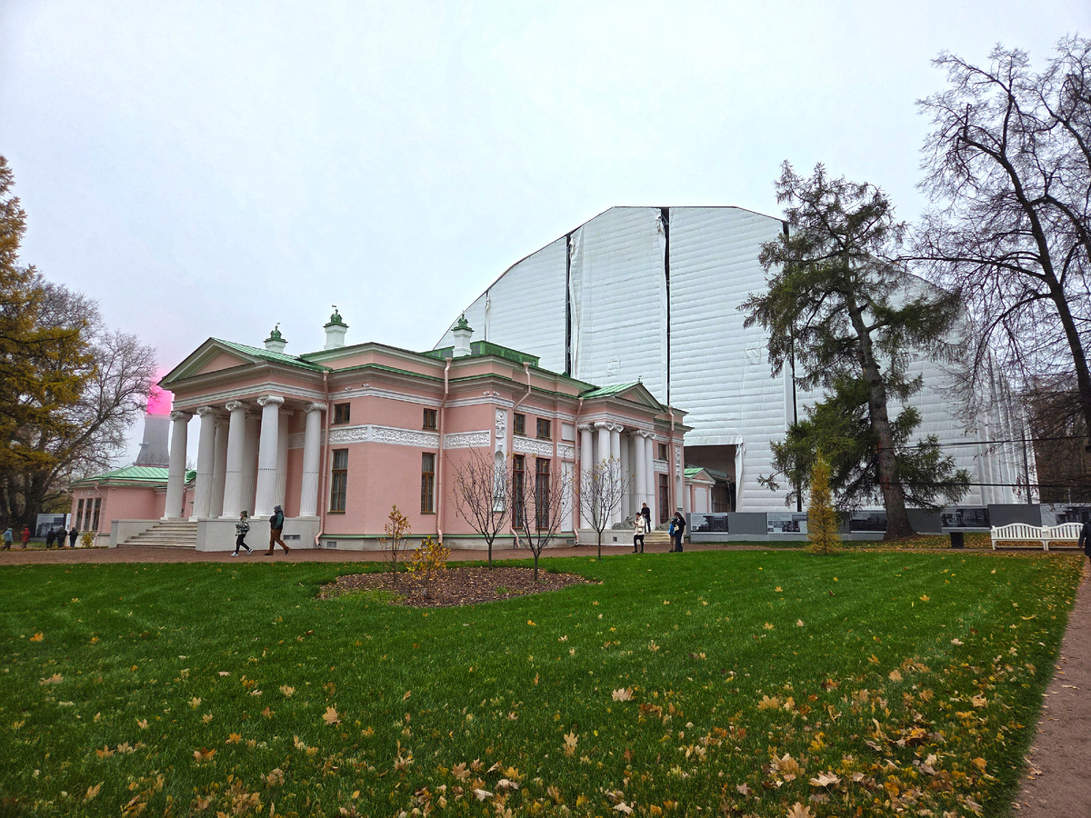 Усадьба Останкино. Египетский Павильон.