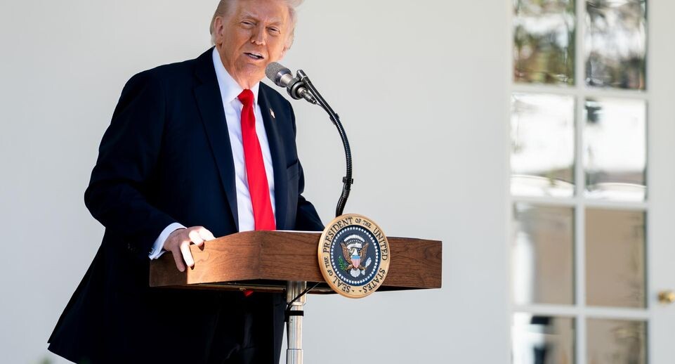    Allison Robbert — Pool via CNP/Keystone Press Agency / www.globallookpress.com