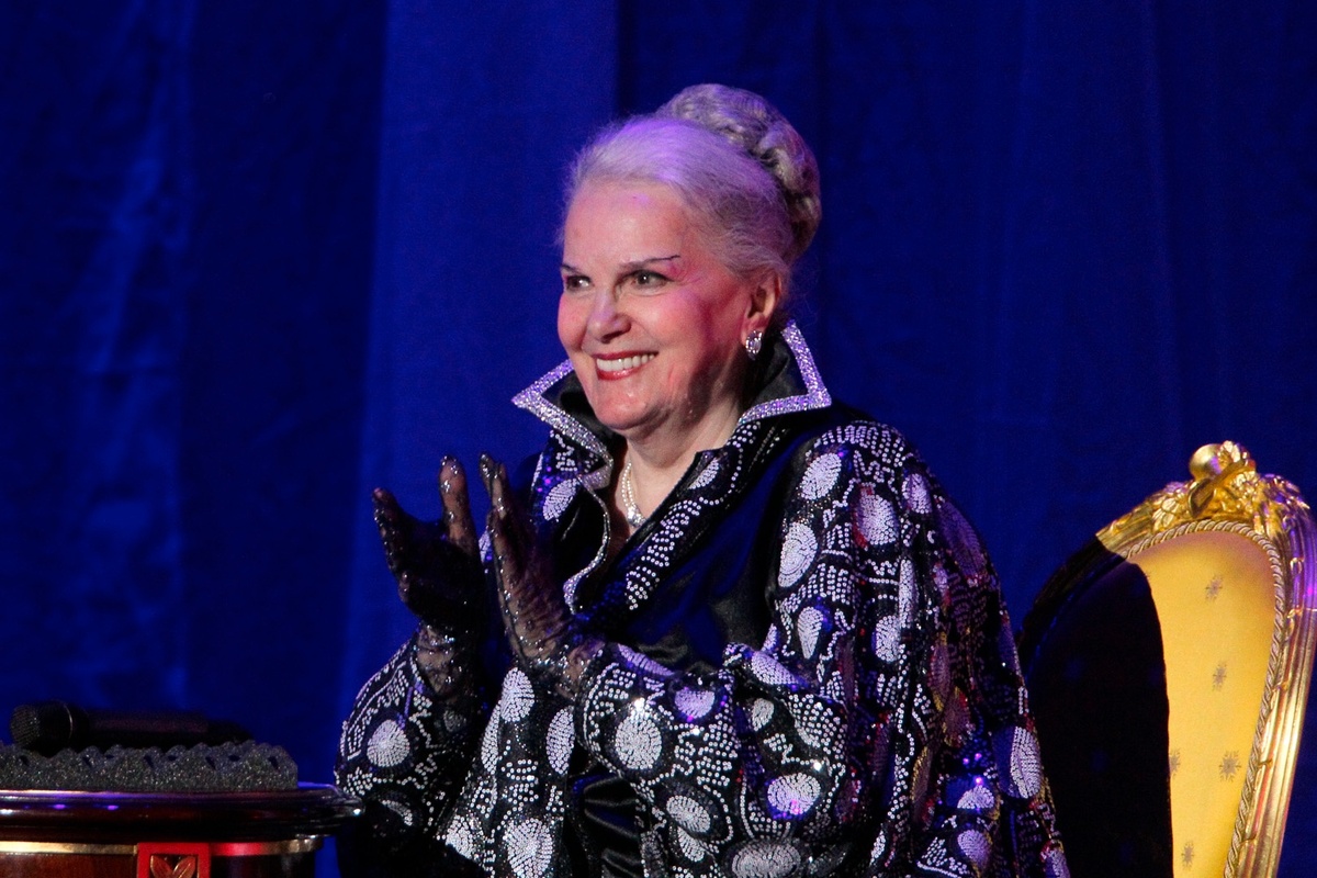    Элина Быстрицкая. Играла Играла в Малом театре с 1959 по 2007 год. Фото 2013 года. /Руслан Кривобок / РИА Новости