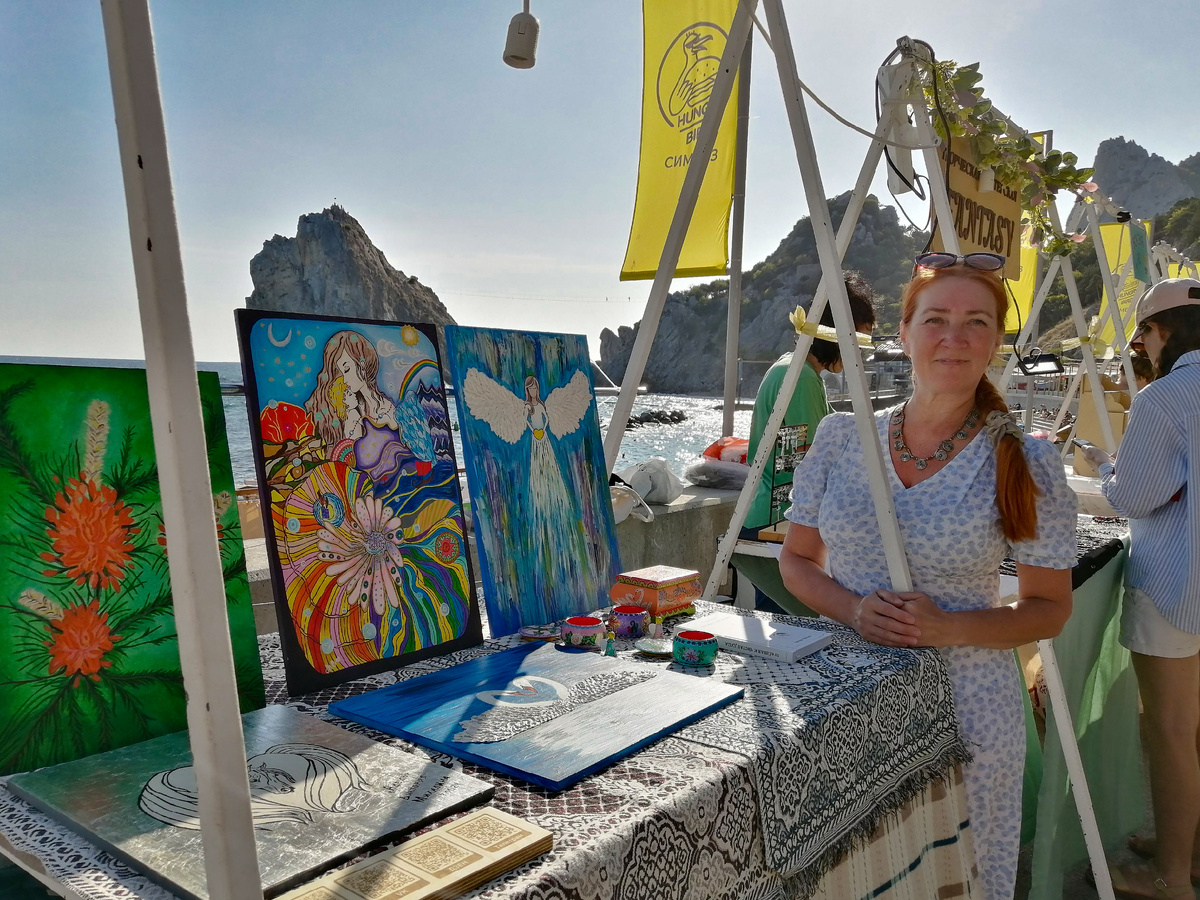Ярмарка мастеров в Симеизе. «Hungry Market 2025 года». День. Фотография автора статьи. 