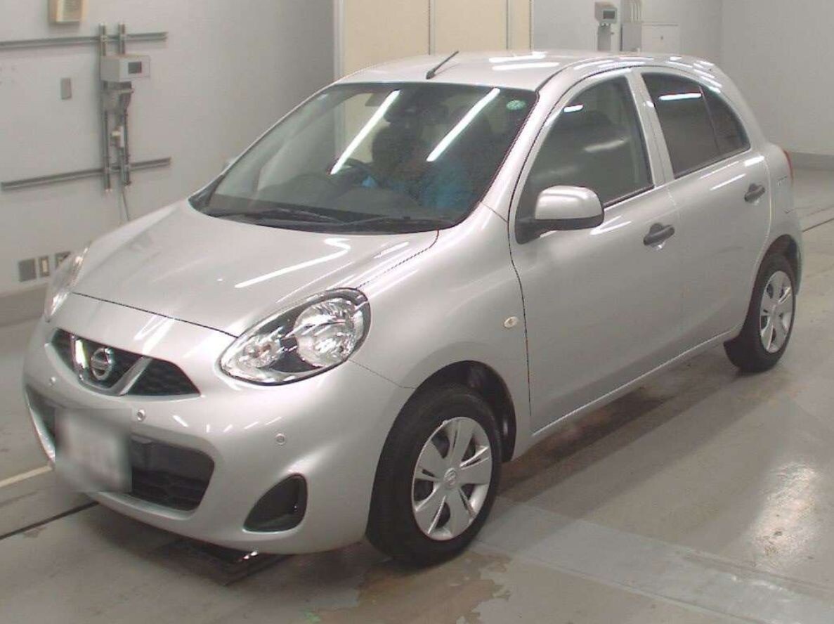 Фото с аукциона, листайте.