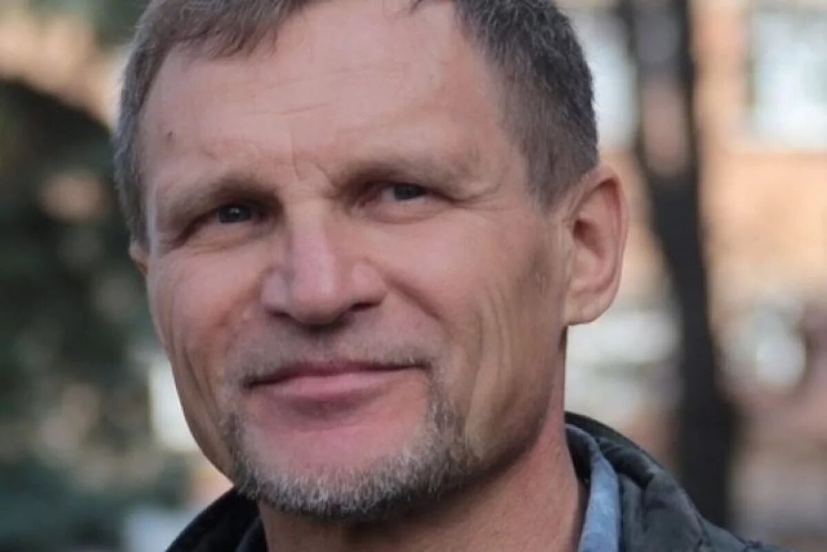    Лидер группы «Вопли Видоплясова» Олег Скрипка заявил, что выступает за военный переворот в «незалежной».