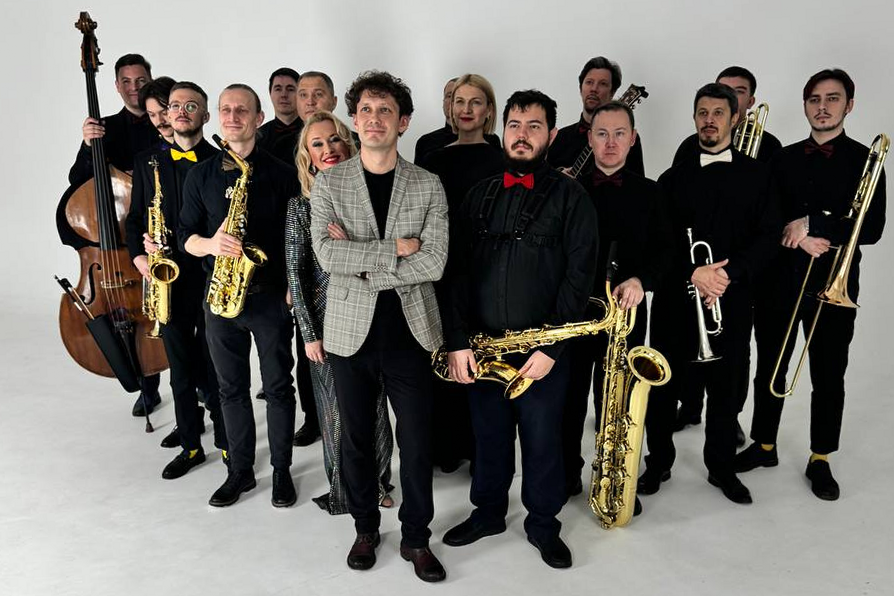 Алексей пять лет руководил джазовым оркестром Иркутской филармонии
Фото из архива А. Завьялова