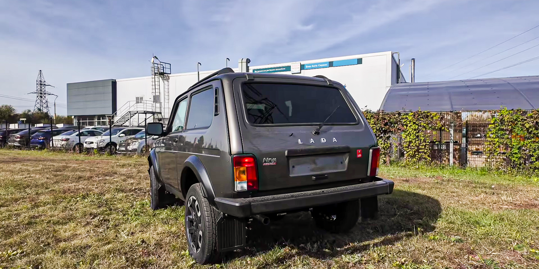 Друг купил Lada Niva Спорт, а она сломалась на первом же легком бездорожье - делюсь с вами, что случилось и как решил проблему