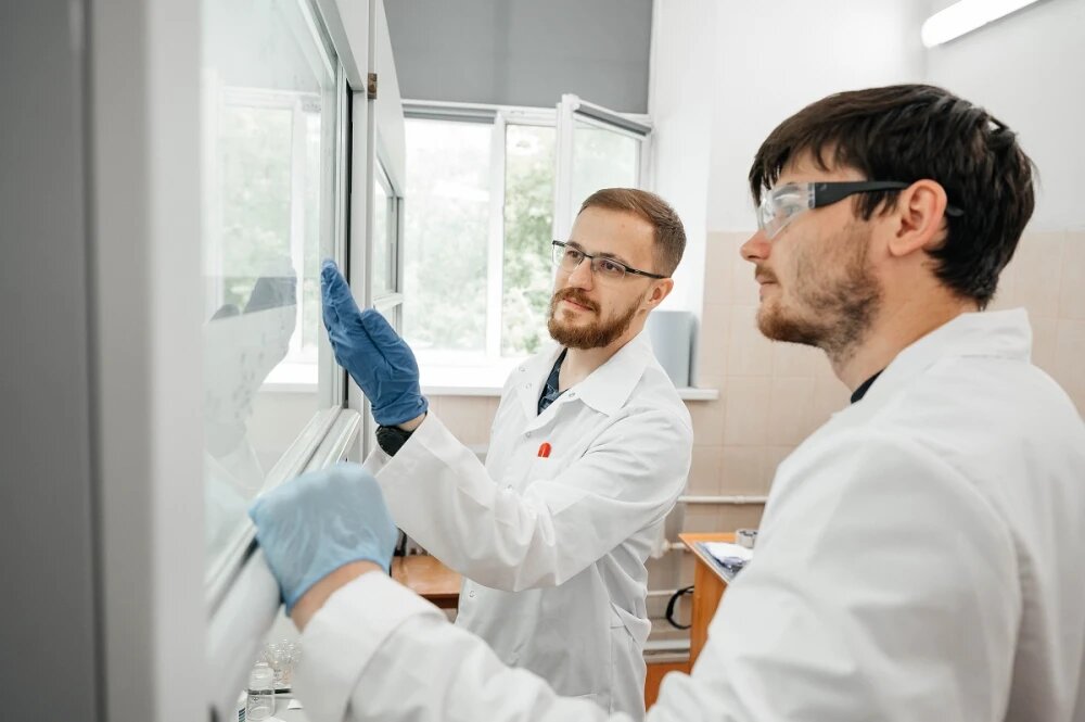    Сотрудники лаборатории "Химическая инженерия и молекулярный дизайн" ТПУ, © предоставлено пресс-службой Томского политеха