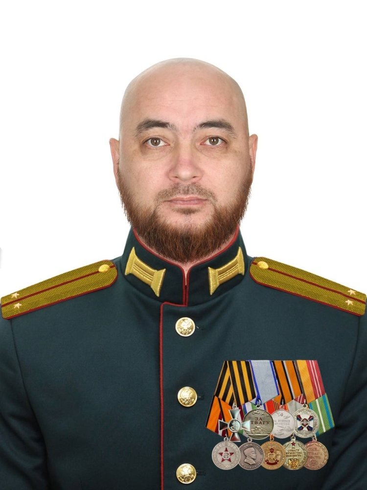    Боец батальона «Югра» получил офицерское звание