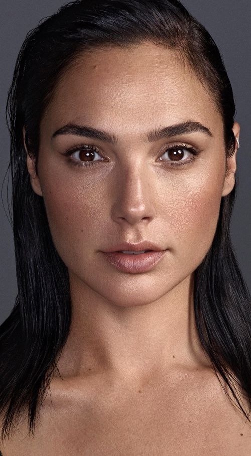 Галь Гадот – фото из сети