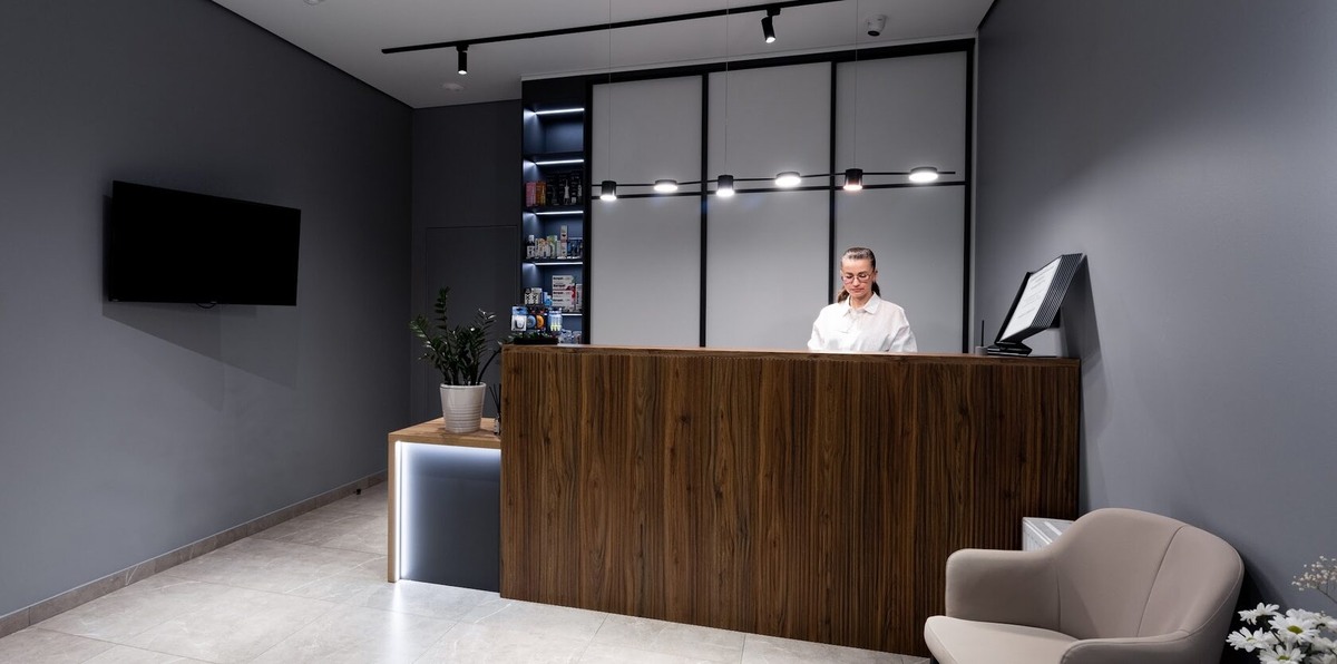 Стоматология «Дант». Екатеринбург, ВИЗ.