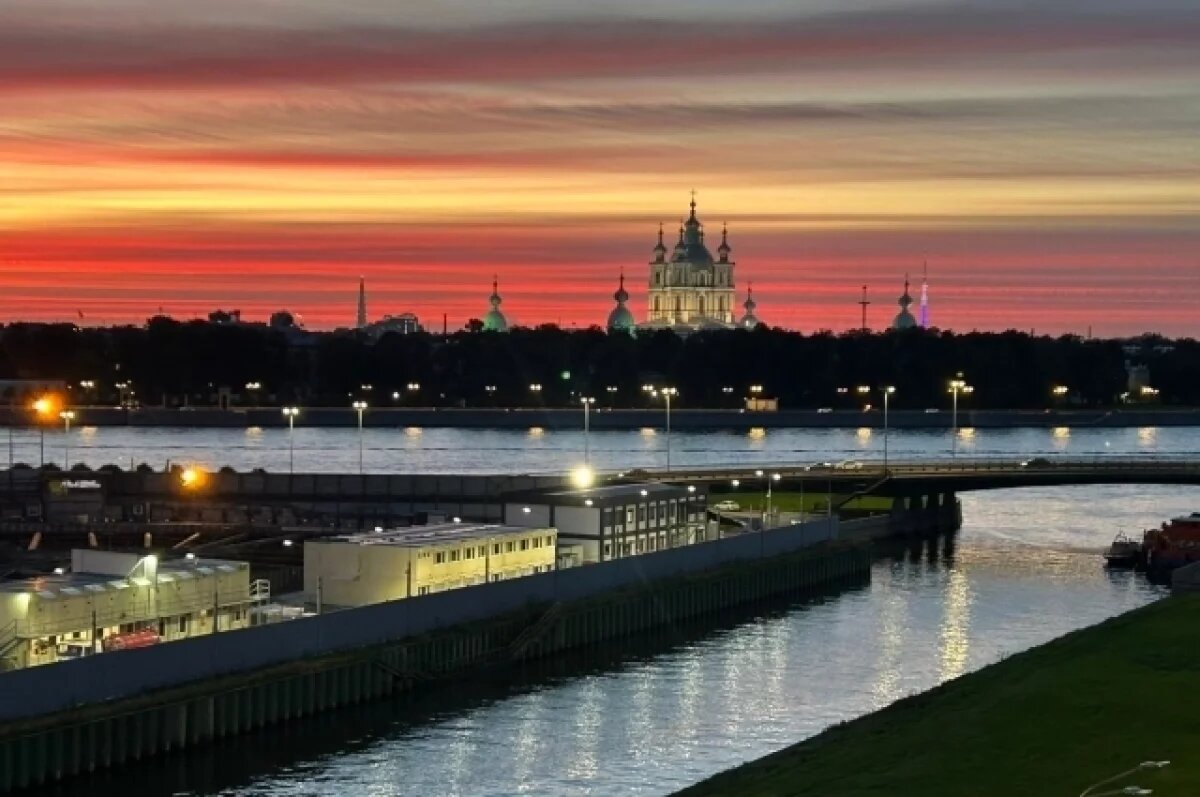    В центре Петербурга во время купания утонул участник клуба «Невские моржи»