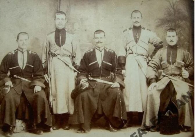 Казаки станицы Неберджаевской Таманского отдела. Начало ХХ века.