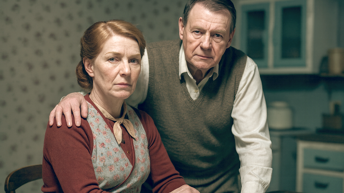 Миллион восемьсот ушли брату мужа. Я молчала, копила и развелась через три года