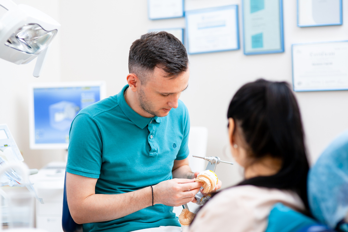 Фотография взята с сайта стоматологии Дмитрович Фэмили https://www.dmitrovich.ru/