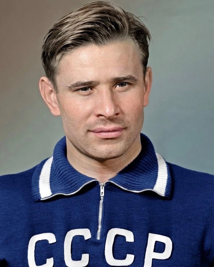 Лев Иванович Яшин