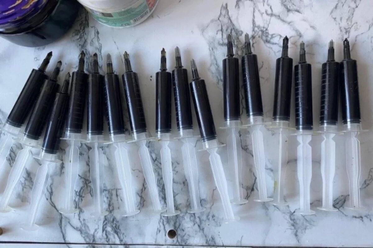    В Хабаровске осудили хабаровчанина, употреблявшего наркотики 40 лет