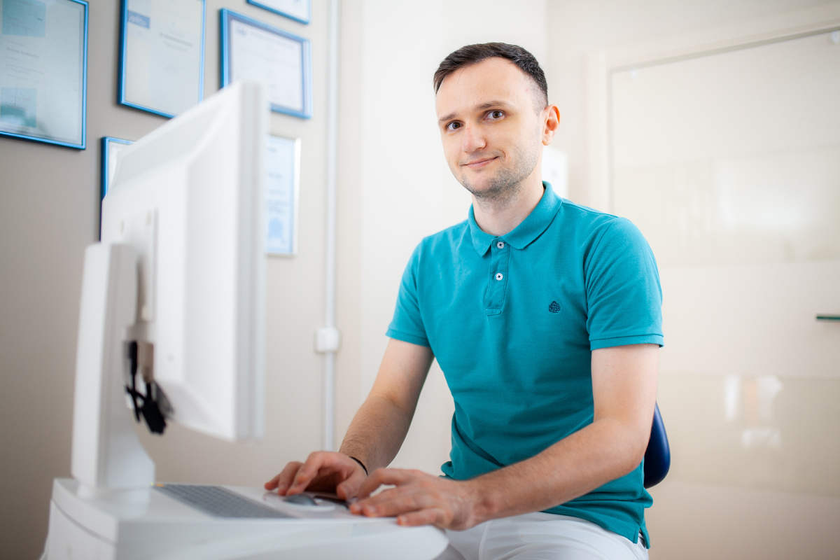 Фотография взята с сайта стоматологии Дмитрович Фэмили https://www.dmitrovich.ru/