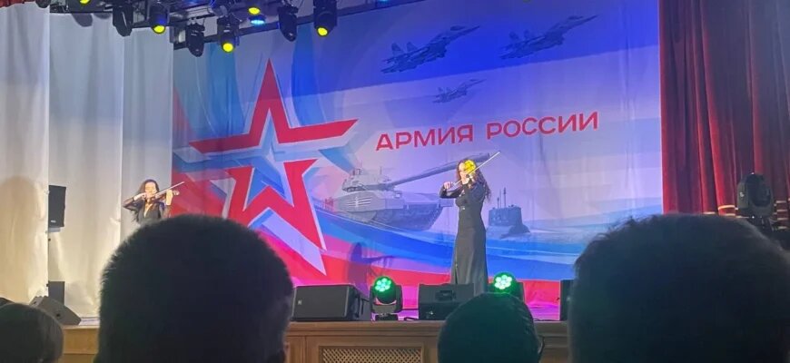    Концерт военного ансамбля в ЦДРА. Изображение для новости об экскурсии учеников Офелия Мовсисян