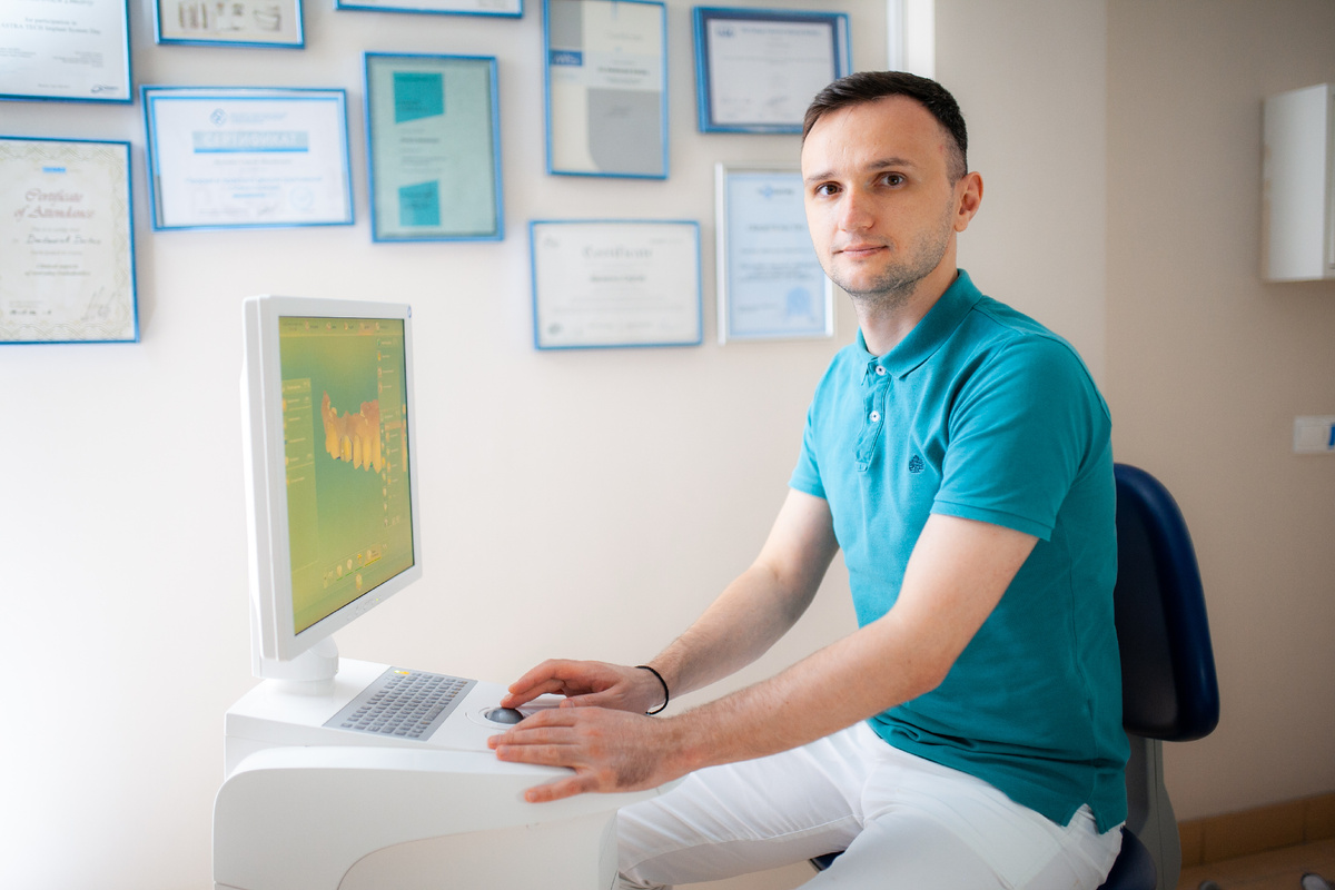 Фотография взята с сайта стоматологии Дмитрович Фэмили https://www.dmitrovich.ru/