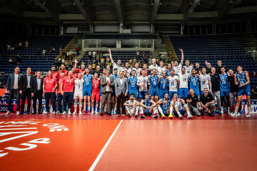 Кубок Первого канала 2025. Мужчины. Награждение. Сборная России и Сербии / Фото: volley.ru
