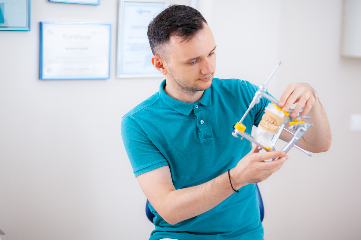 Фотография взята с сайта стоматологии Дмитрович Фэмили https://www.dmitrovich.ru/