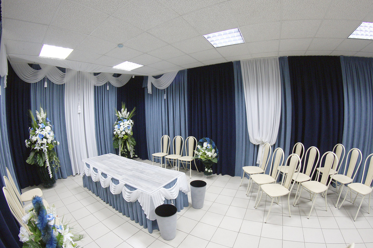 Траурный прощальный зал в Краснодаре. 