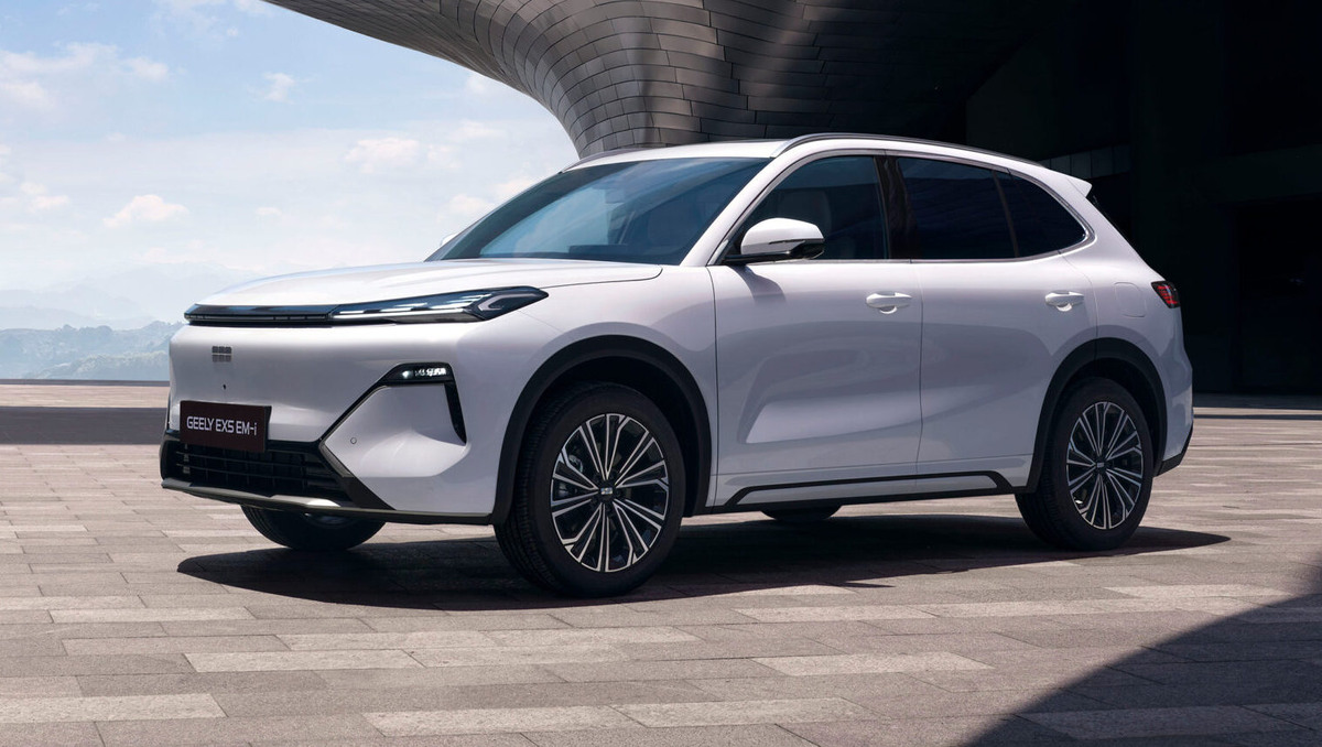    Geely EX5 EM-i. Фото Geely