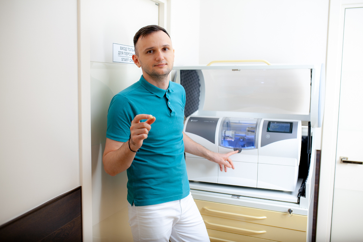 Фотография взята с сайта стоматологии Дмитрович Фэмили https://www.dmitrovich.ru/