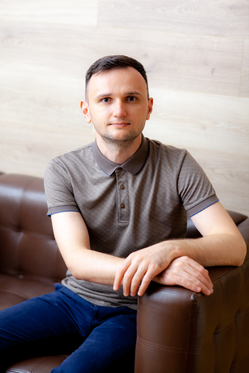 Фотография взята с сайта стоматологии Дмитрович Фэмили https://www.dmitrovich.ru/