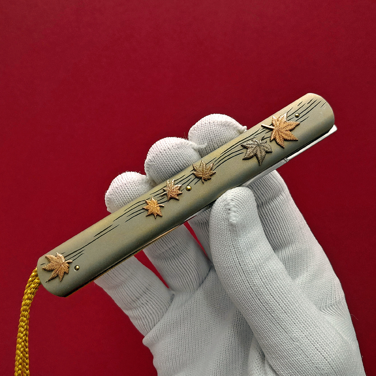 Складная коготана «Момидзигари»