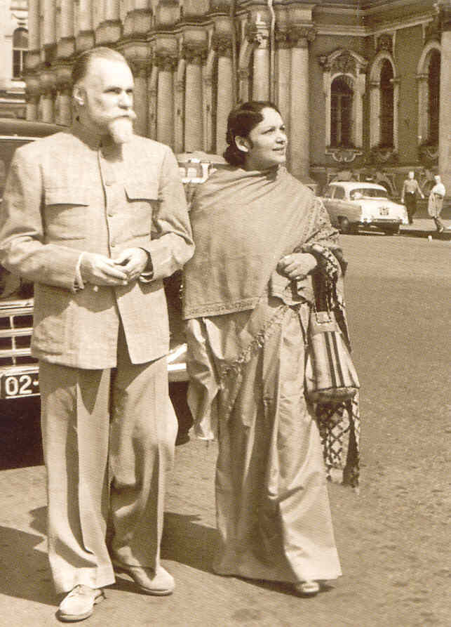 Святослав Рерих и Девика Рани-Рерих в Ленинграде. 1970-е годы