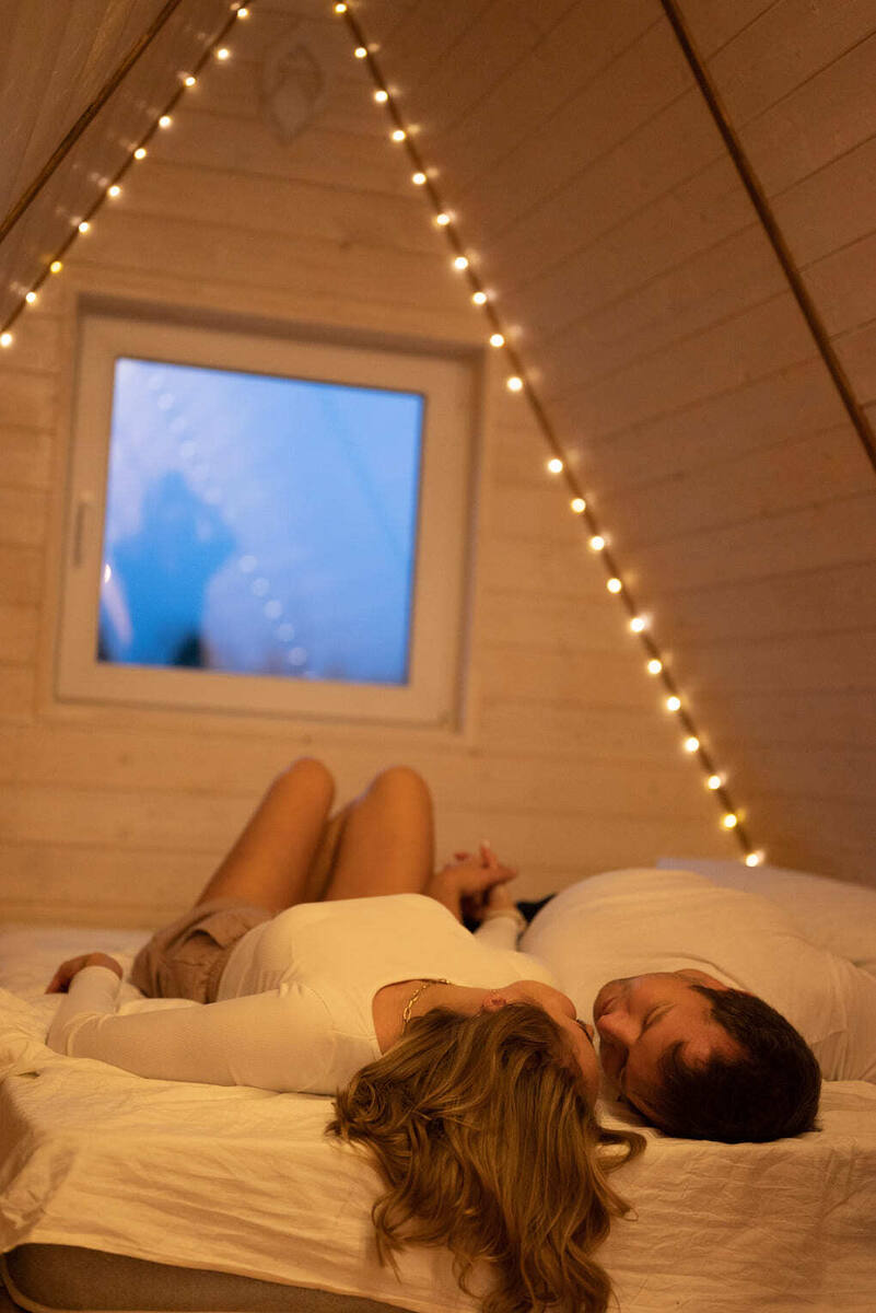 Утро вдвоем на уютной даче в Подмосковье