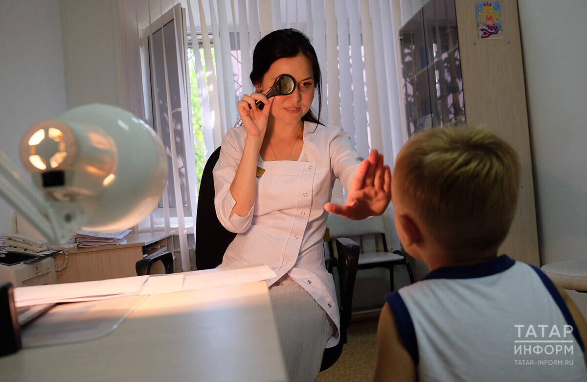 Сегодня у маленьких пациентов чаще всего встречаются патологии рефракции или строения глаза – это астигматизм, близорукость и дальнозоркостьФото: © «Татар-информ»