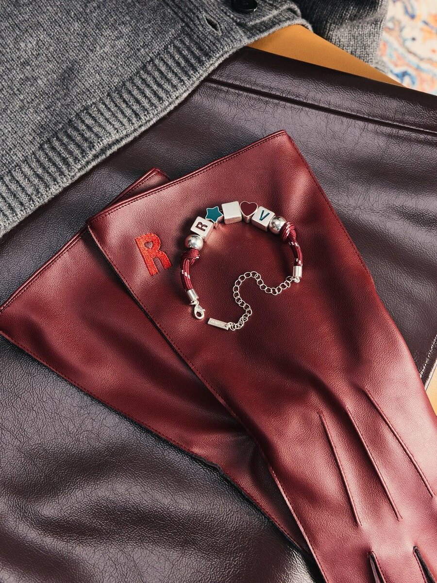    Zarina, Зарина, ROGOV, Рогов, коллаборация Zarina и ROGOV, Александр Рогов, Зарина новая коллекция, перчатки Зарина