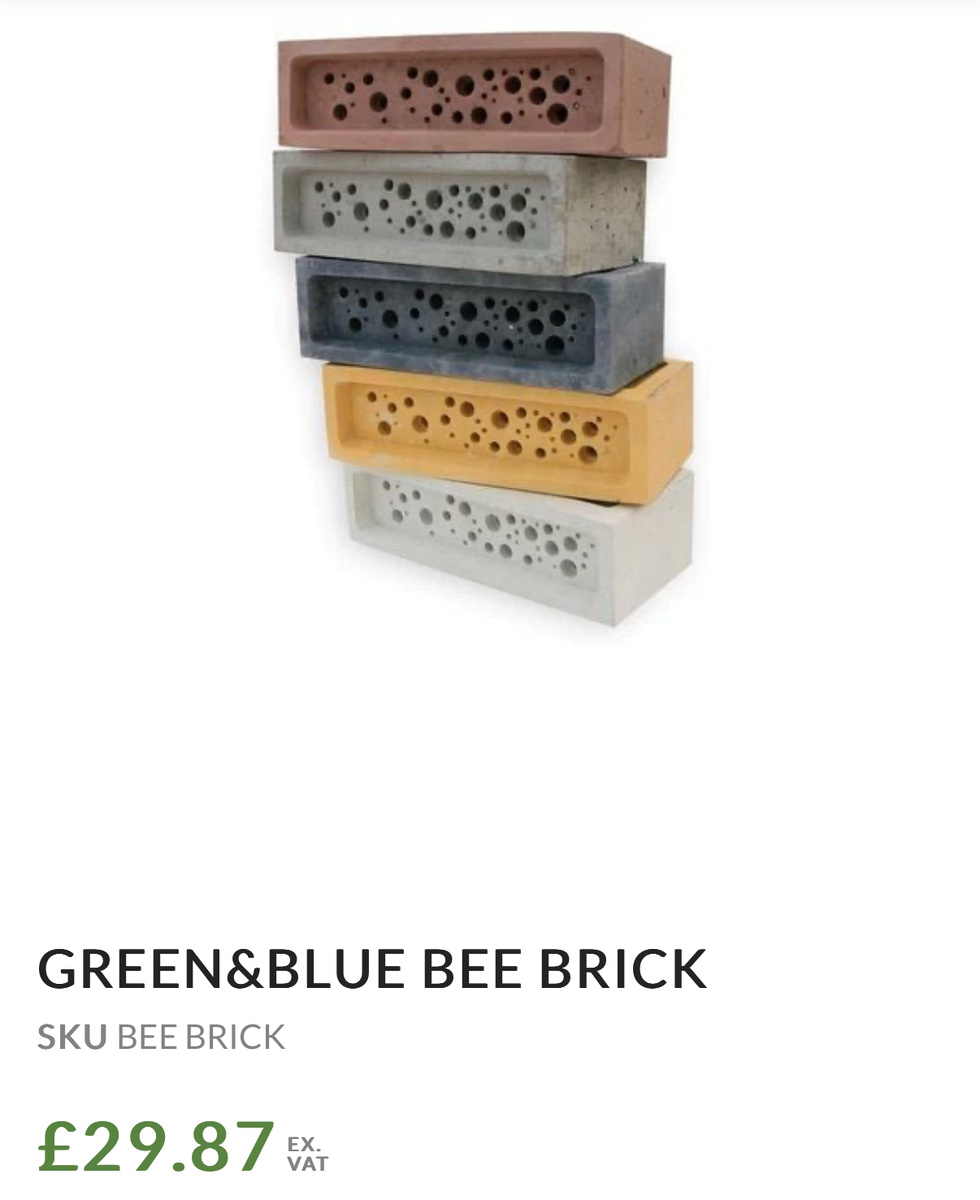 Пчелиные кирпичи в продаже. Скриншот из открытого источника. 