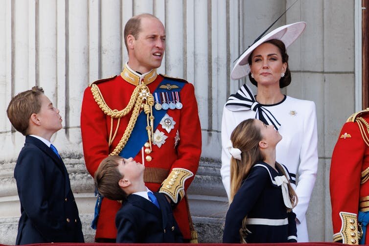 Урезанная королевская семья? Толга Акмен/EPA-EFE